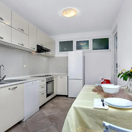 Rubin-3 By Interhome *