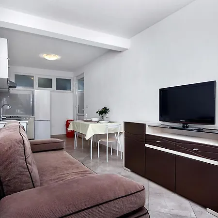 Rubin-3 By Interhome *