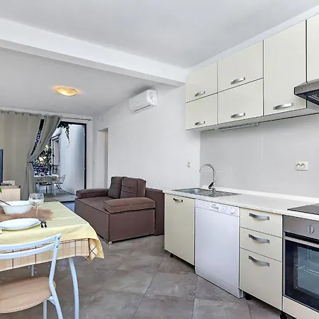 Rubin-3 By Interhome